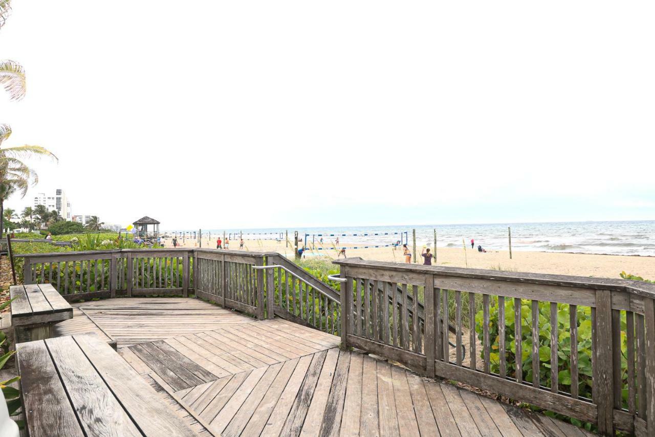 Atlantique Beach House Hotel Deerfield Beach Exterior photo