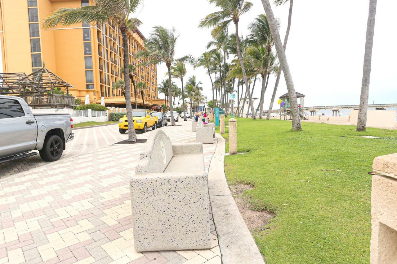 Atlantique Beach House Hotel Deerfield Beach Exterior photo